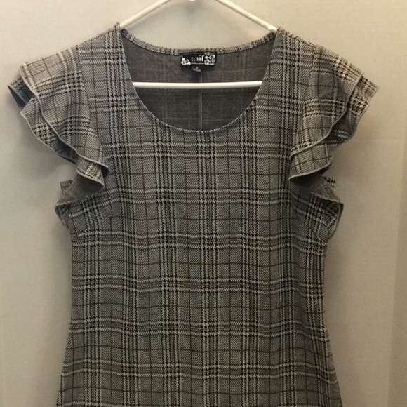 Naif Plaid Short Ruffle Sleeves Mini Dress Size Small - Picture 4 of 13